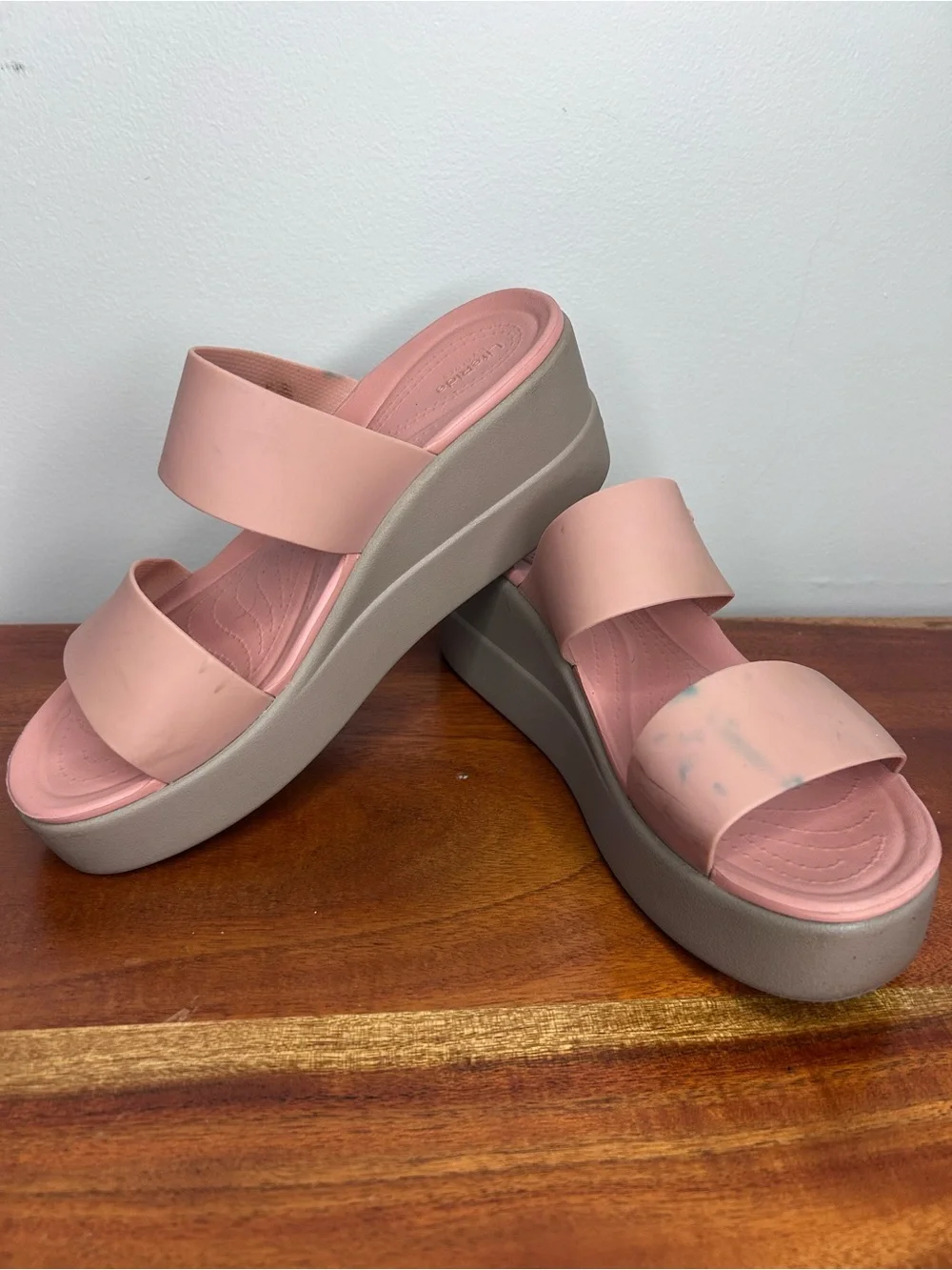 Crocs Brooklyn Mid Wedge Shoes Light Pink Women’s 8